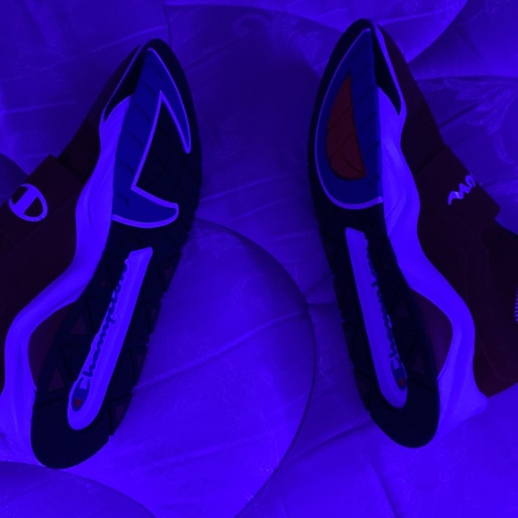 champion shoes - Picture 2 of 2